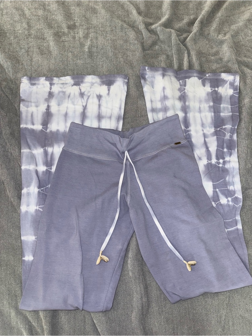 Mora girls surf and boho boutique type dye pants 
Size S